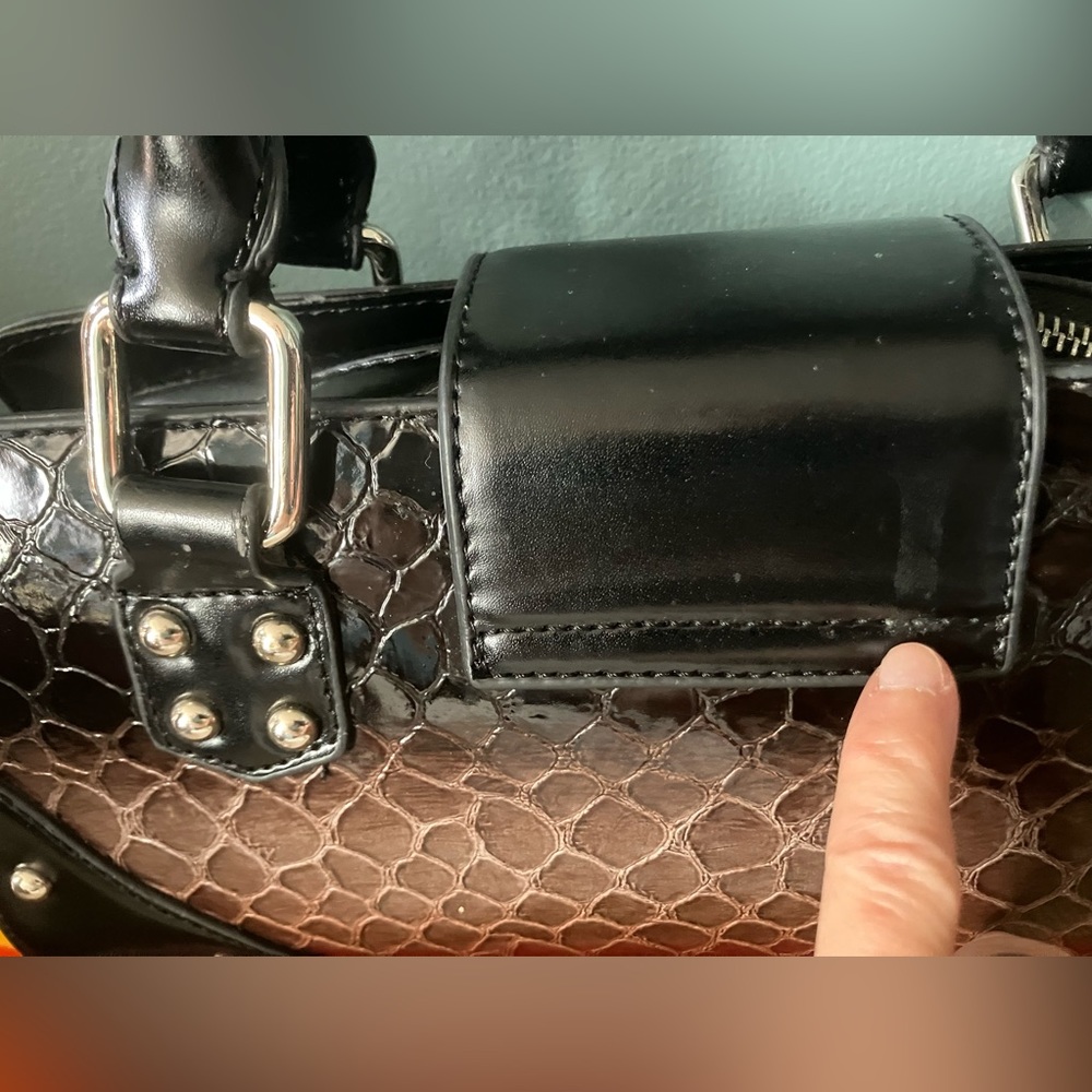 Sale! Genuine Vittorio Bag - Picture 6 of 12
